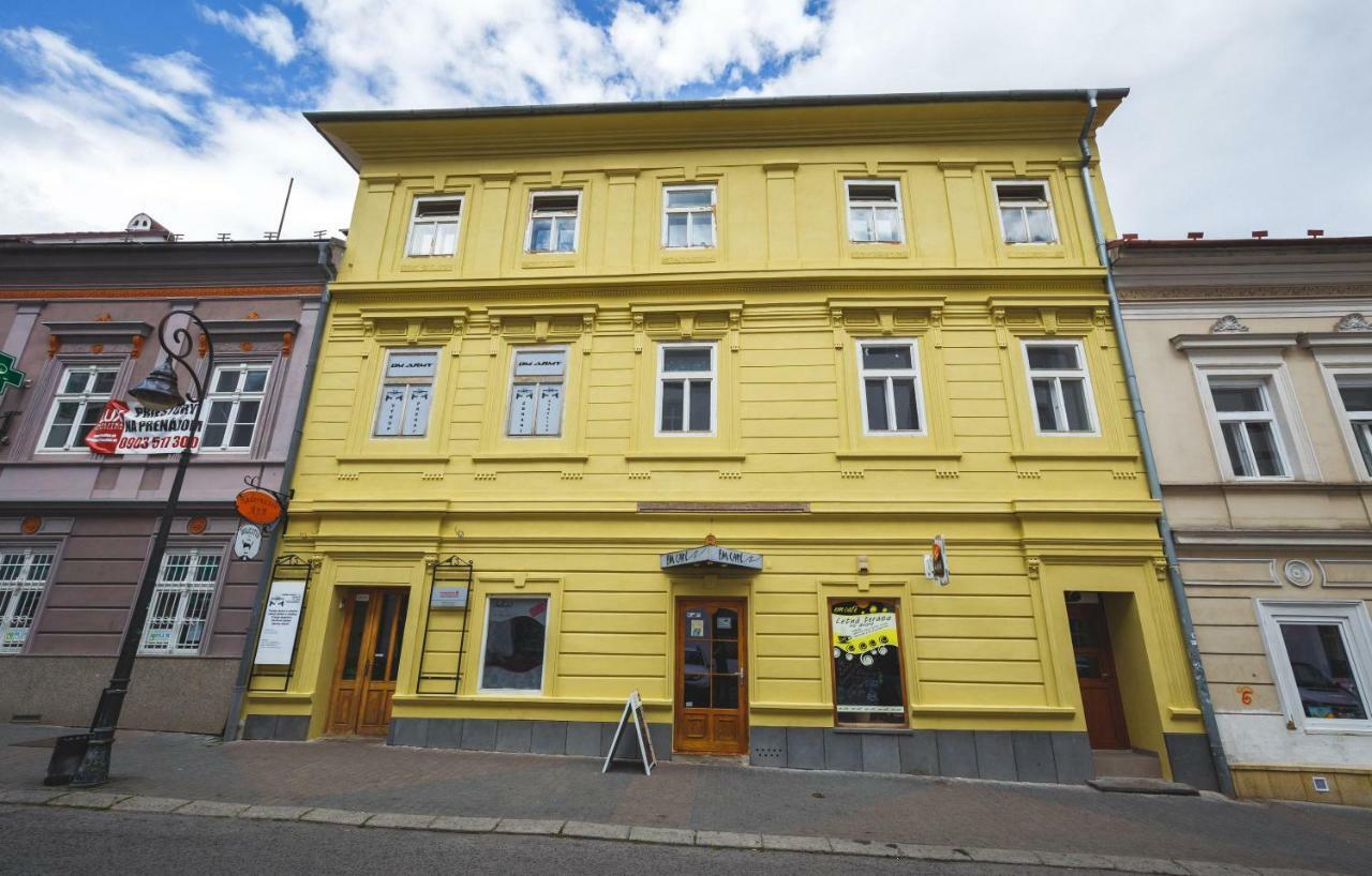 Apartman Centrum Banska Bystrica Exterior photo